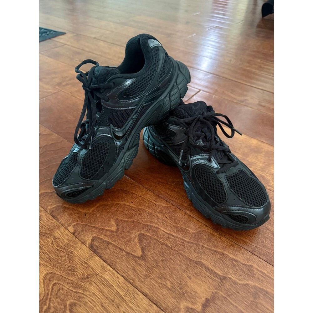 Nike V5 RNR Triple Black Anthracite Athletic Running Shoes